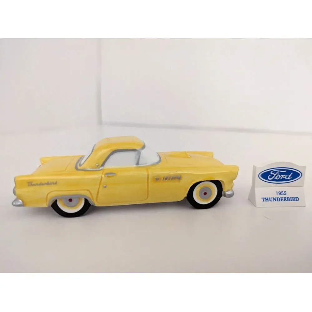Dept 56 Snow Village 1955 Ford Thunderbird With Sign‎ Yellow 54950